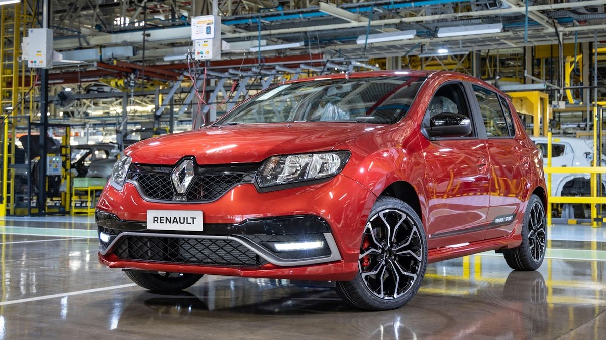 Renaultu klesly ve čtvrtletí tržby